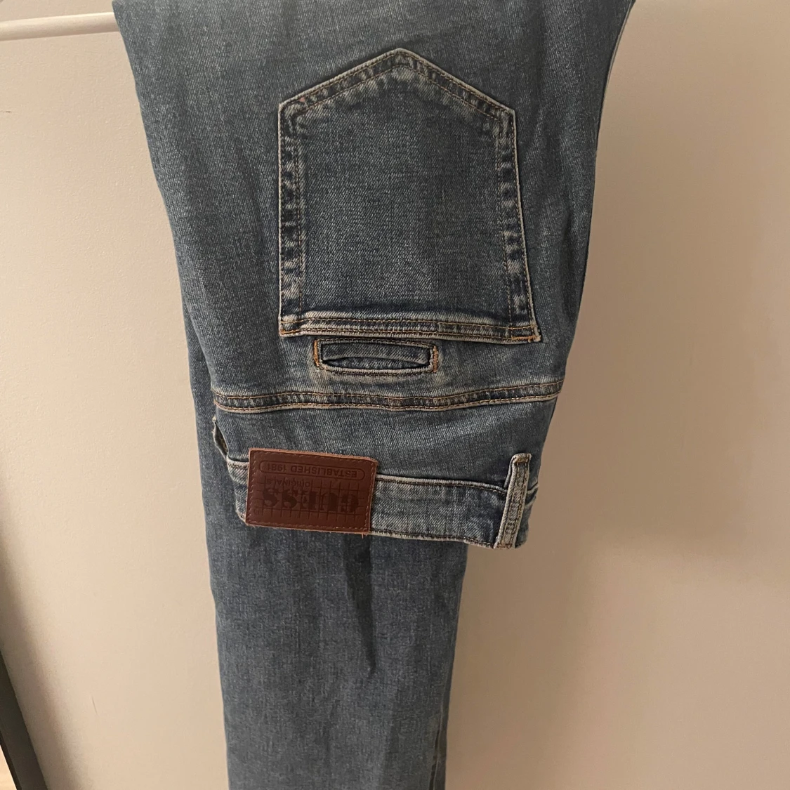 Blå jeans från Guess - 90
