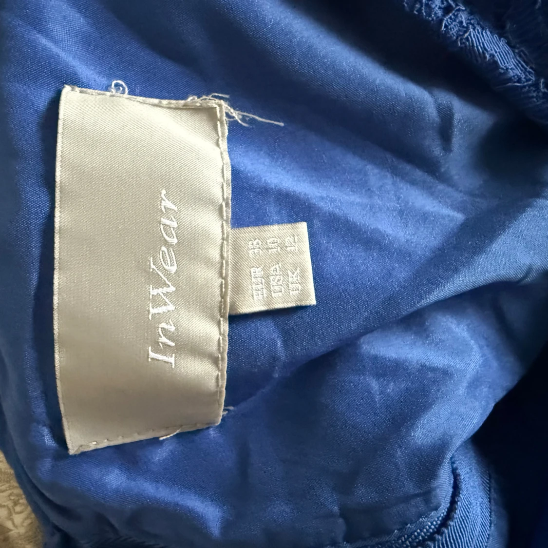 Blå spetsklänning från InWear - 92