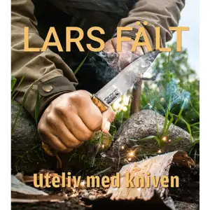 Kniven är utan tvekan det viktigaste verktyget för utelivet. Med en rejäl kniv kan du göra nästan allt du behöver vid utevistelsen. I den här boken får du lära dig hur du använder en kniv på ett säkert sätt och du får också många tips om vad kan göra och hur, bland annat; hur du fäller ett litet träd, vad du behöver göra för att klyva ett torrt eller fruset träd, hur du klyver ved med en kniv, hur du tillverkar en späntsticka och vad den är bra till, hur du tänder eld med eldstål och kniv och hur du filéar en fisk du har fångat. Du får också lite tips om hur du kan göra när du ska lära barn hur man använder en kniv. Att rengöra kniven efter användning och att bryna och vårda den så att den håller sig vass länge är också mycket viktigt. Även det beskrivs i detalj. Boken innehåller också lite knivhistoria där du får veta mer om hur det skärande verktyget har utvecklats över tid och blivit till en kniv. Lars Fält är en erkänd, internationell auktoritet inom uteliv, med ett antal framgångsrika titlar publicerade. I den här boken får du ta del av all den praktiska kunskap Lars Fält har samlat på sig i sin verksamhet just när det gäller användning av kniv i utelivet.     Format Inbunden   Omfång 93 sidor   Språk Svenska   Förlag Vildmarksbiblioteket   Utgivningsdatum 2019-11-20   Medverkande Benny Eronson   ISBN 9789186433734  