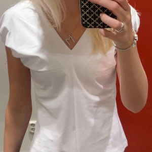 Vit topp - Vit topp använd 2 gånger