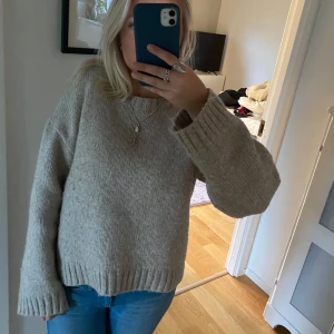 Stickad tröja - Så fin stickad tröja!🩷