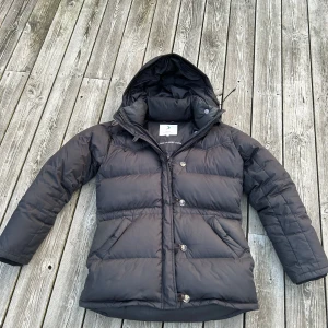 Dunjacka från boomerang, storlek: small - Varm härlig vinterjacka