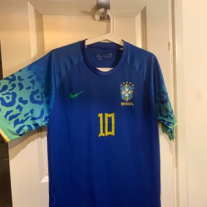 Brazil t-shirt - Oanvändb