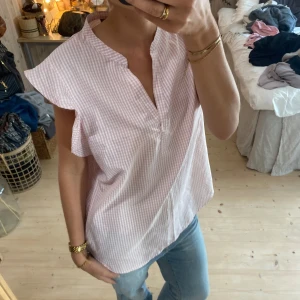 Blus - SUPER snygg!!