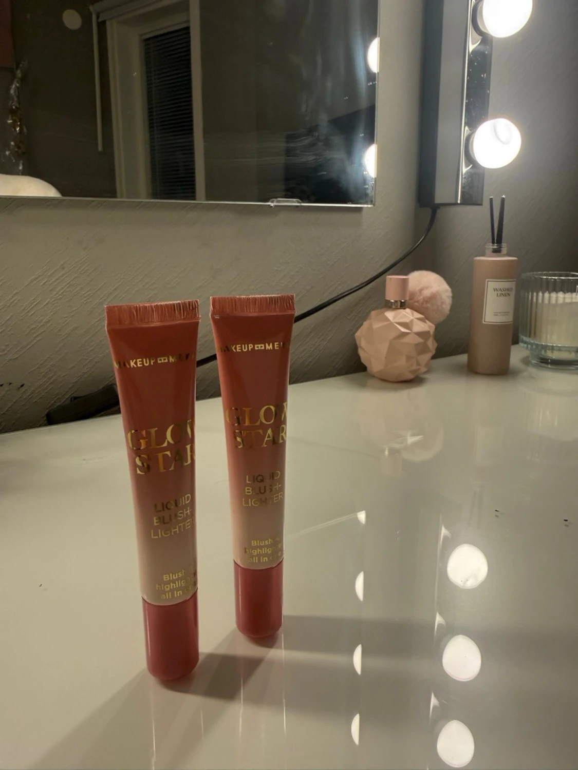 Glow Star flytande rouge från MakeupMekka