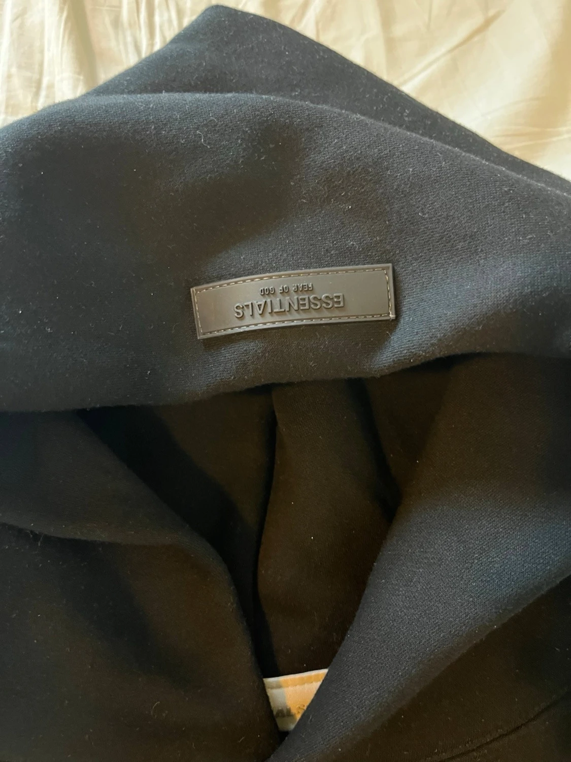 Svart Essentials Fear of God hoodie - 3