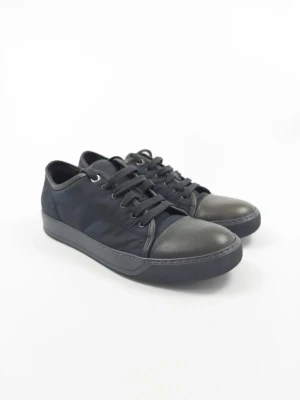 Lanvin Toe Cap Sneakers  - •The Shoes has been gently used and is in very good condition, comes with dustbag •Size: 44cm •Color: Black •Retail price: 5500SEK  •Insole: 28cm