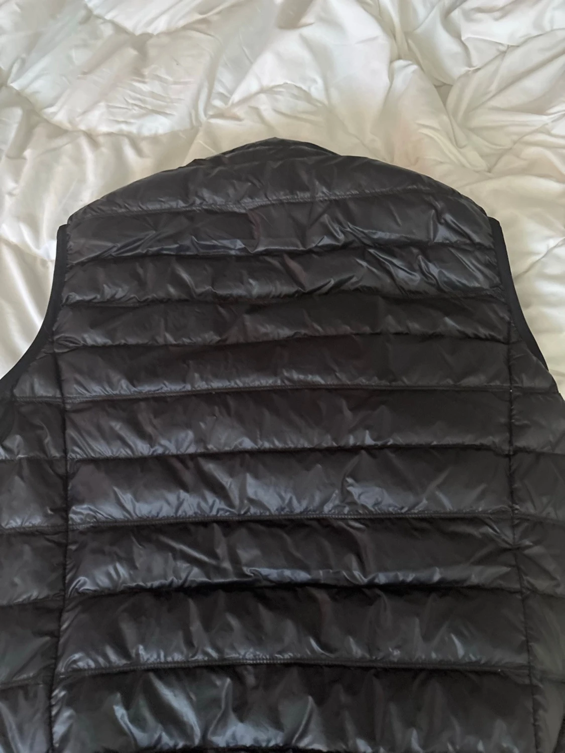Svart dunväst från EA7 Emporio Armani - 3