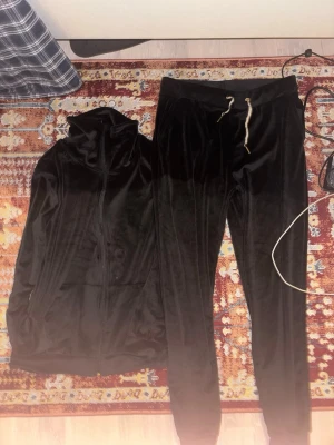 Black soft pajamas  - Soft black pajamas, good quality for good price! Price are negotiable 