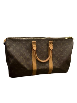 Louis Vuitton Keepall väska - Skriv för fler bilder  Färg - Brun  Märke - Louis Vuitton  Storlek - 45  Skick- Väldigt bra skick -Vintage