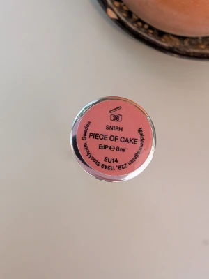 SNIPH Piece of Cake EdP 8ml - SNIPH Piece of Cake EdP. Är testad. 