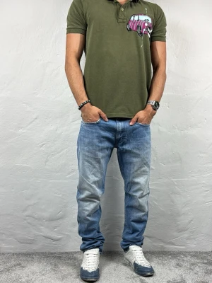 Replay jeans  - Ett par riktigt snygga jeans från Replay i storlek W31 L30 i modellen Bronny