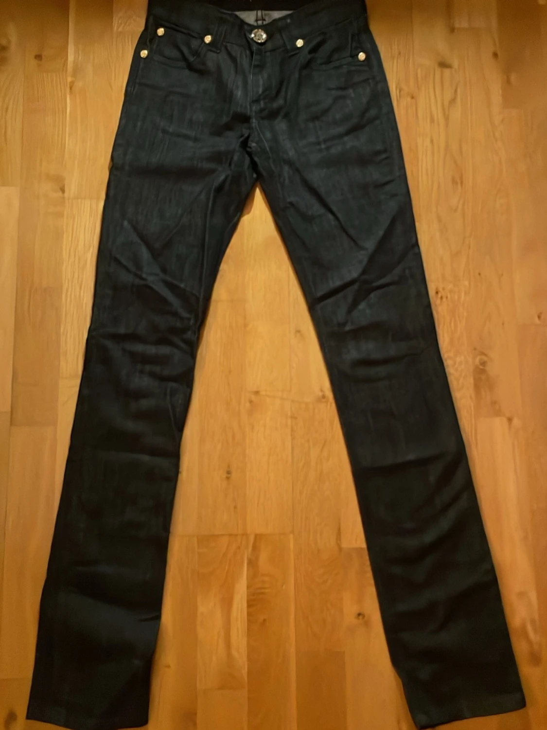 Svarta låg midjade Jeans  - 1