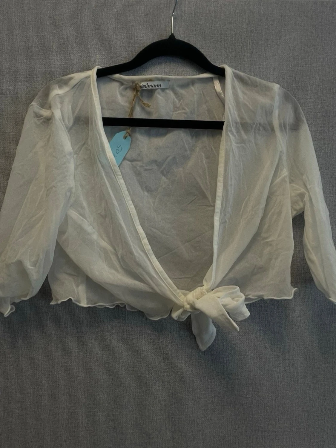 Vit transparent knytblus från Goldmann