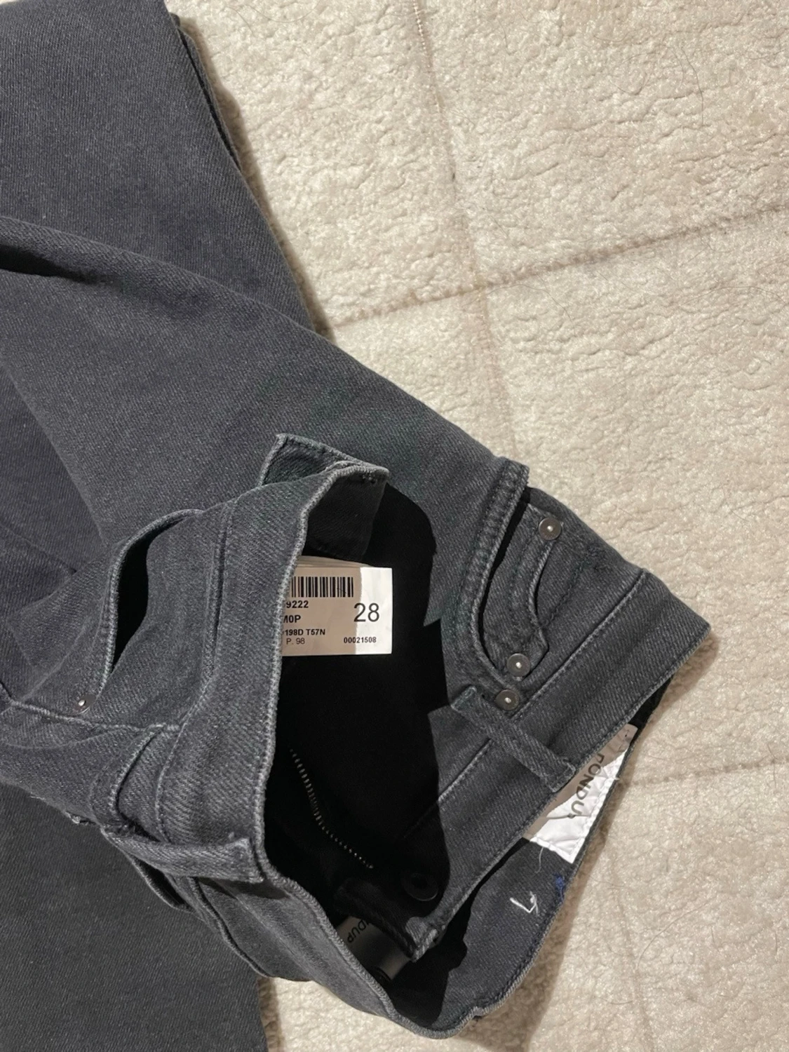 Svarta jeans från Dondup - 1
