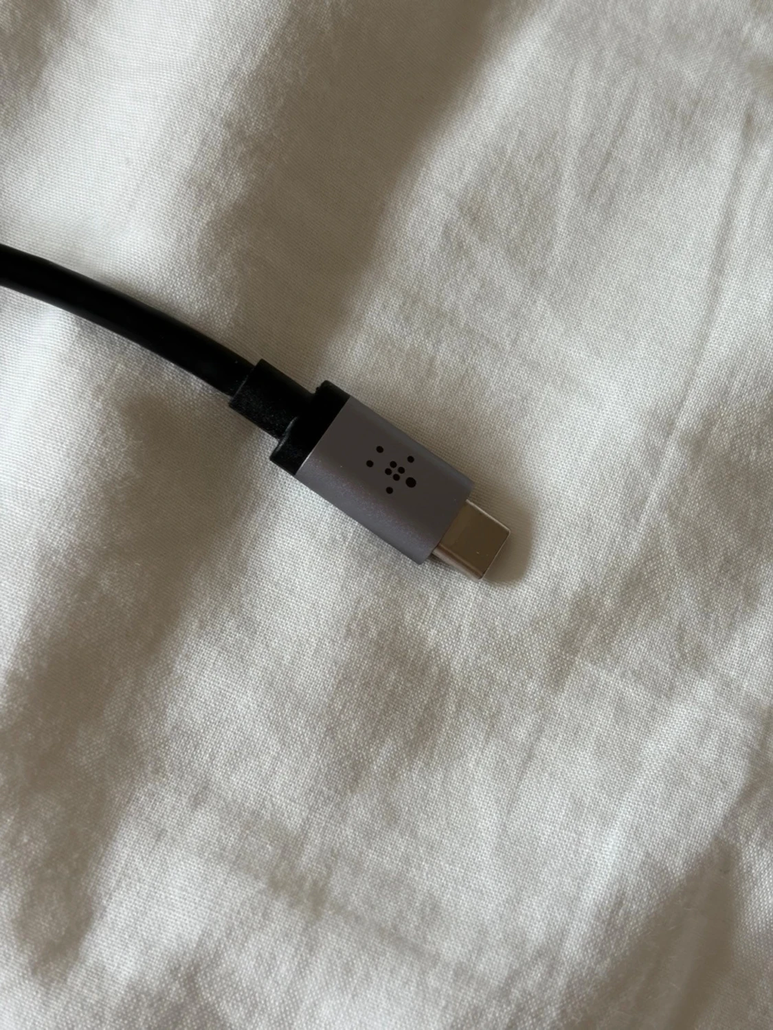 Belkin USB-C hub med HDMI och USB - 4
