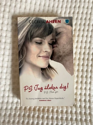PS jag älskar dig - Cecelia Ahern - Pocket - PS jag älskar dig av Cecelia Ahern. I bra skick! 🌸