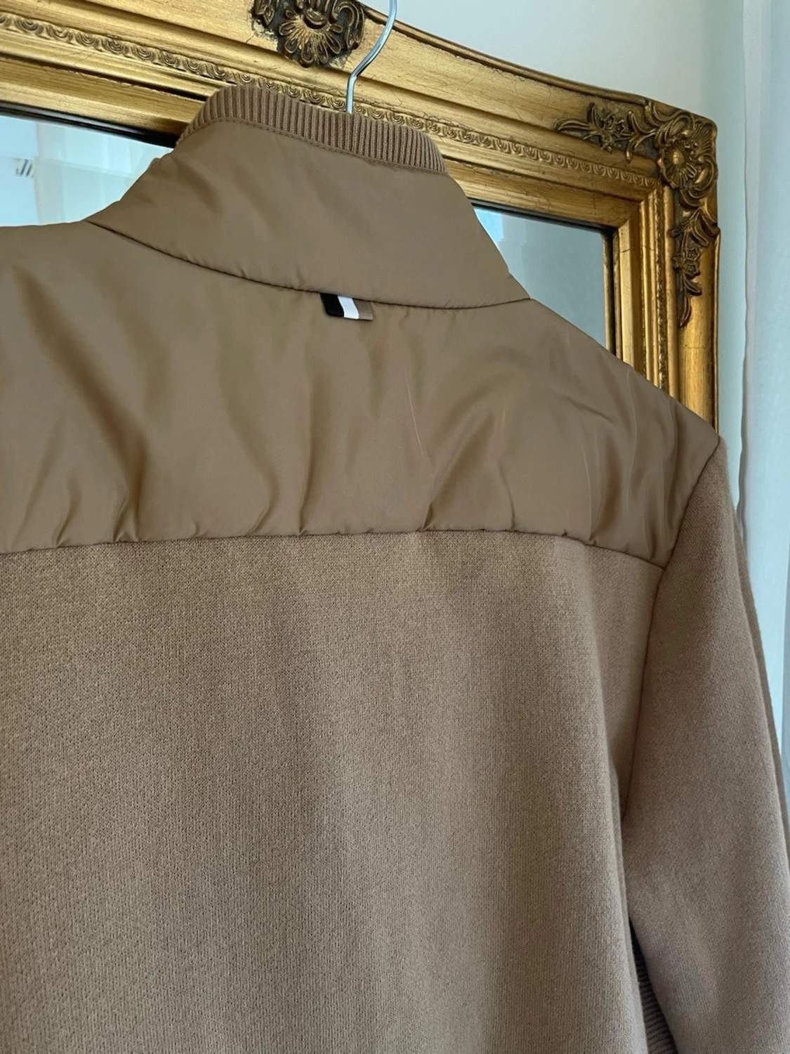 Beige pufferjacka från BOSS - 3