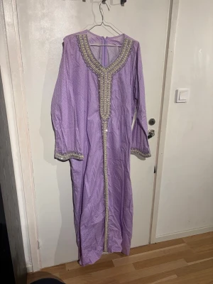 Klänning  - Passar storlek L/xl