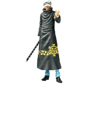 Grandista Nero Trafalgar Law - One Piece Figur - Detaljerad Trafalgar Law-figur från Grandista Nero-serien, inspirerad av One Piece. Figuren är komplett med svärd och originalförpackning, och levereras i obruten plastpåse. Perfekt skick, inga synliga defekter eller slitage, ca 29 cm hög.