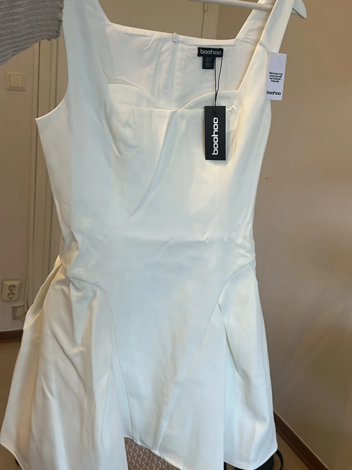 Vit studentklänning