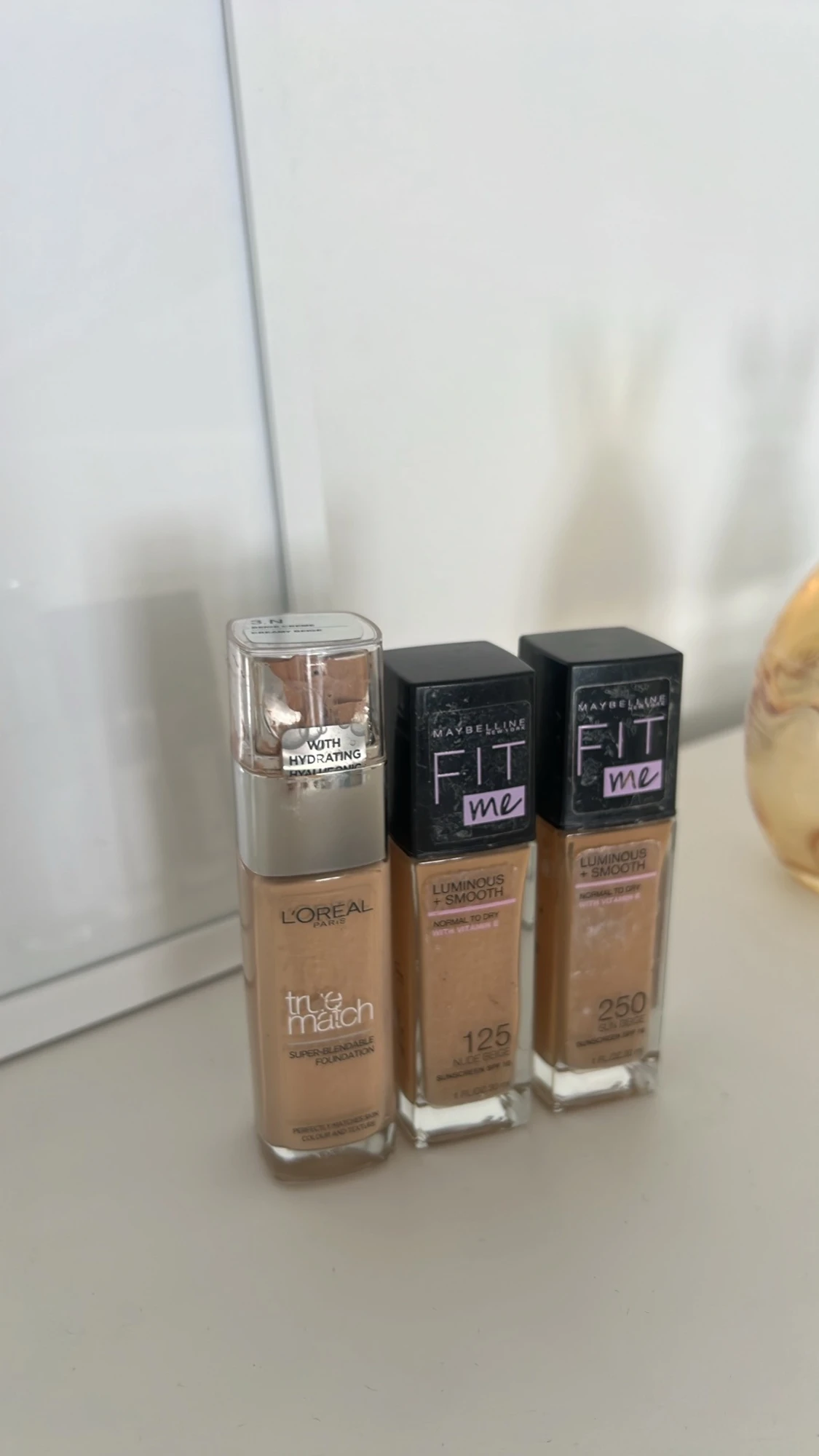 3 foundations från L'Oréal & Maybelline - 1
