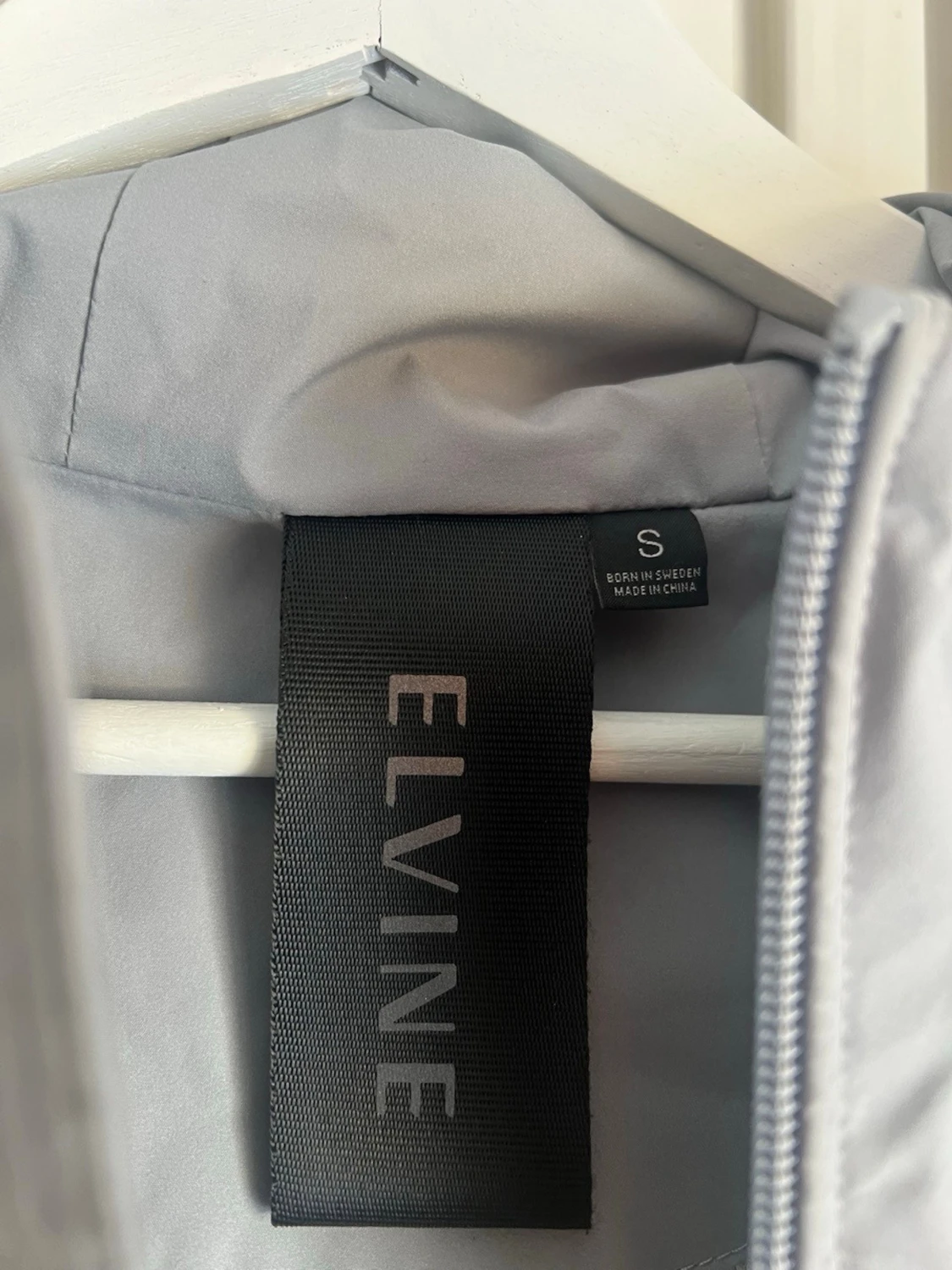 Grå vindjacka från elvine  - 3
