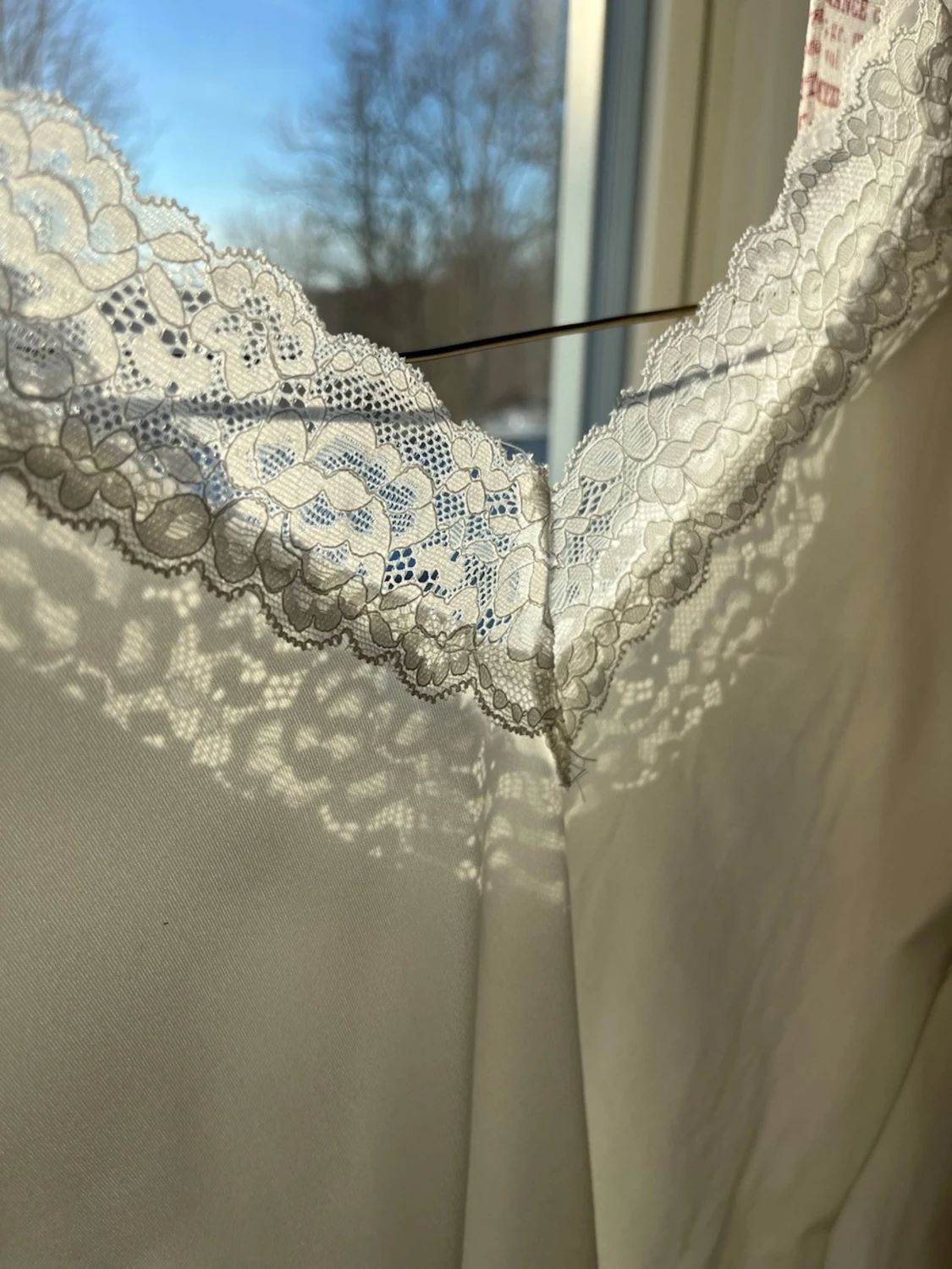 Vit långärmad topp med spets - 3