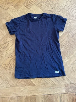 T-shirts  - T-Shirts passar 8-12 år