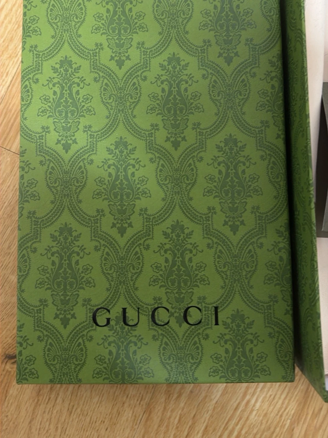 Beige keps med GG-mönster från Gucci - 2