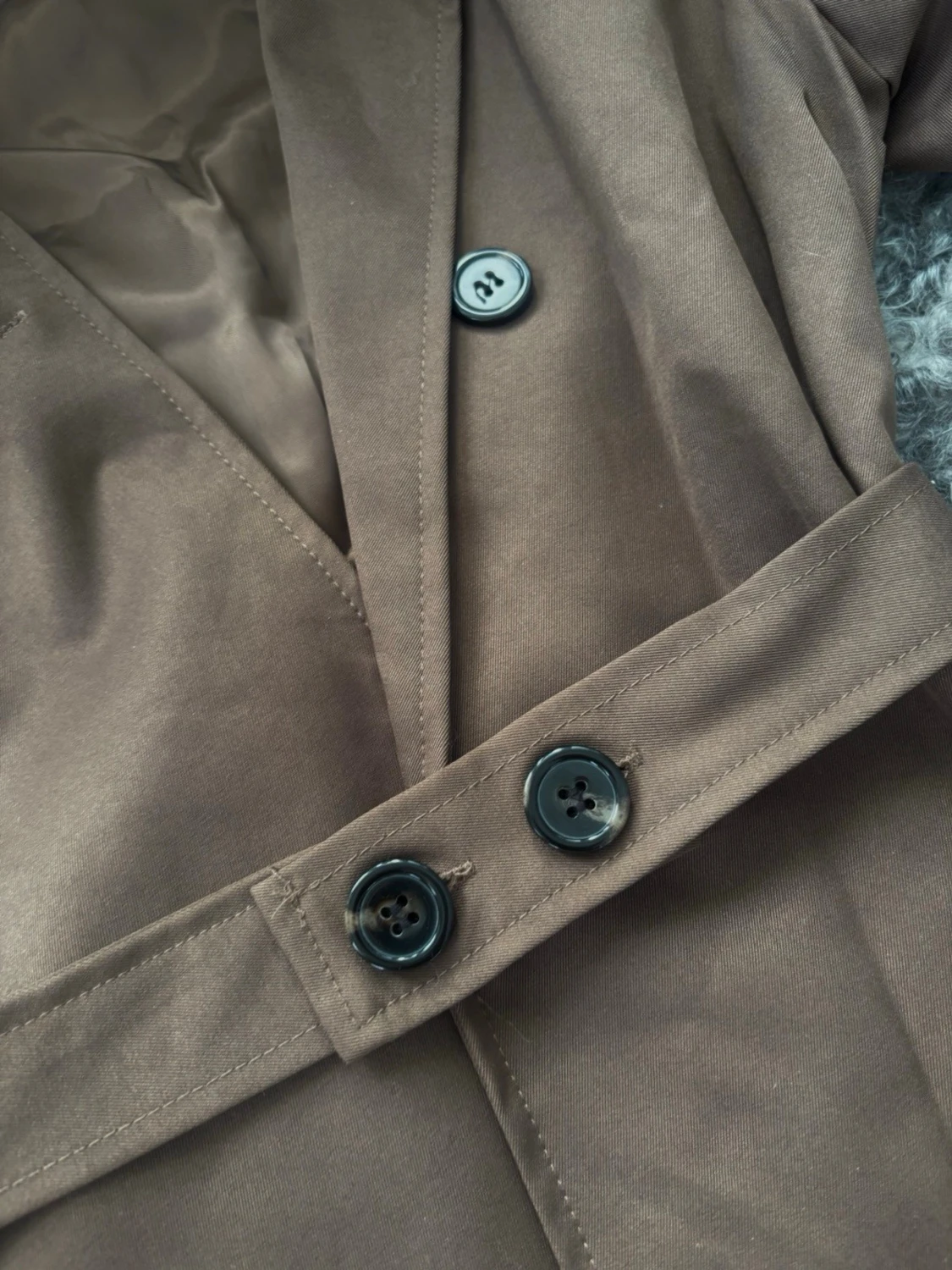 Trenchcoat  - 1