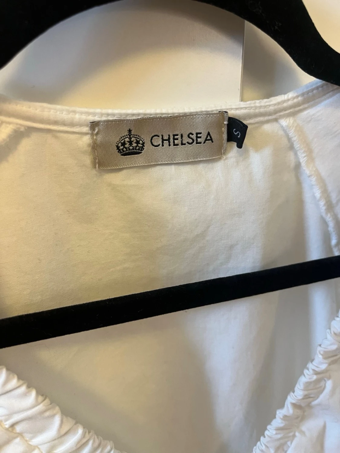 Vit puffärmad blus från Chelsea - 2