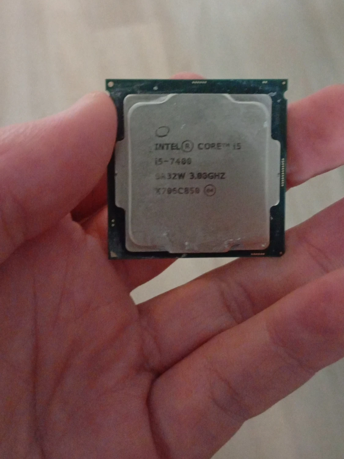 Intel Core i5-7400 processor