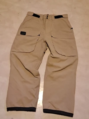 Diego skidbyxor - Mycket använda. Kan gå lägre i pris. 