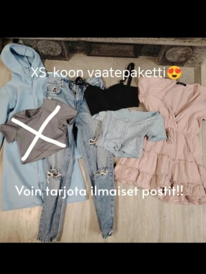 Paket of clothes😍 Fits XS🫶🏻  - Kaikki hyväkuntoisia😍 Sopivat XS-kokoa käyttävälle:) Saa tarjota👋🏻  Huom. harmaa urheilutoppi myyty erikseen, ei kuulu pakettiin(huomioitu hinnassa). Kaikissa muissa merkit, vaaleansinisessä fleecessä merkki kulunut lukemattomaksi, mutta lappu löytyy💎  -Saa halutessaan jälleenmyydä💓 Ps. Myös muita XS-koon vaatteita myynnissä☀️ 