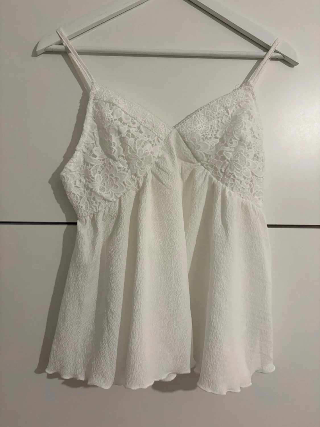 Vit spetslinnetopp från SHEIN