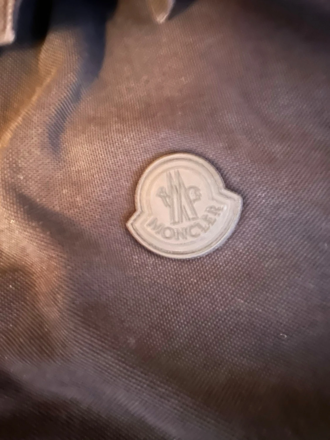 Marinblå pikétröja från Moncler - 2