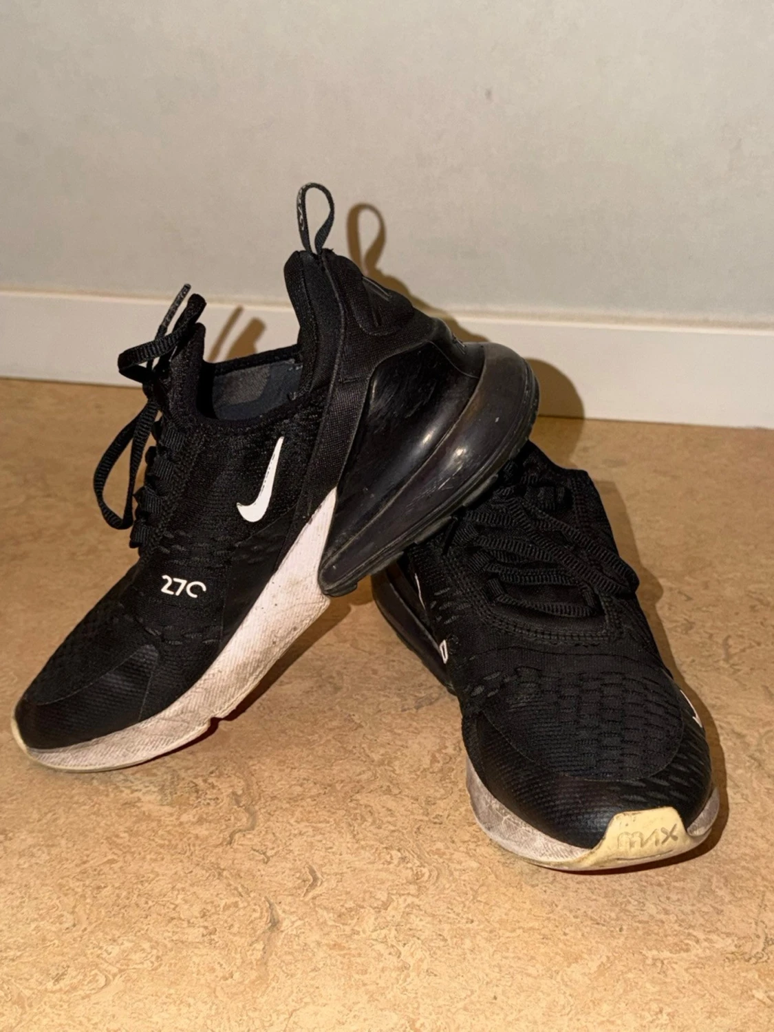 Nike Air Max 270 svarta sneakers - 1