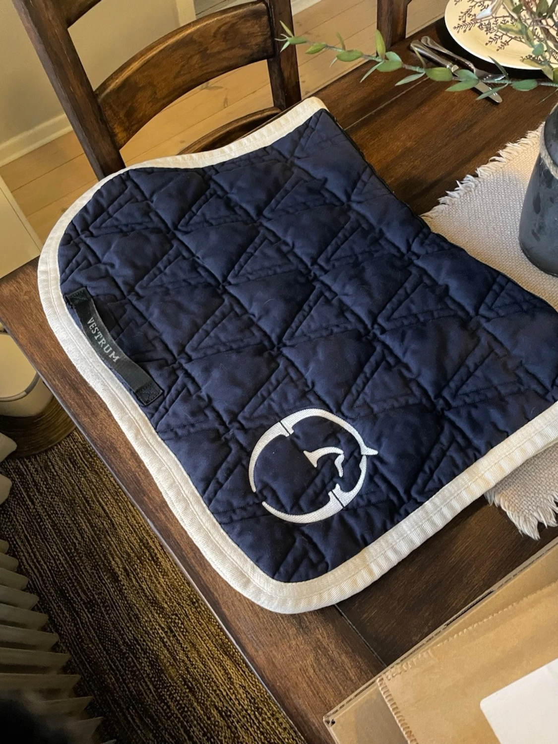 Marinblått schabrak från Vestrum