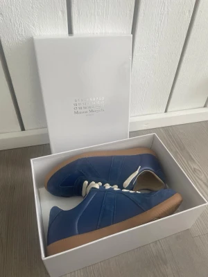 Maison Margiela skor - Ny skick! Dustbag följer samt låda. 
