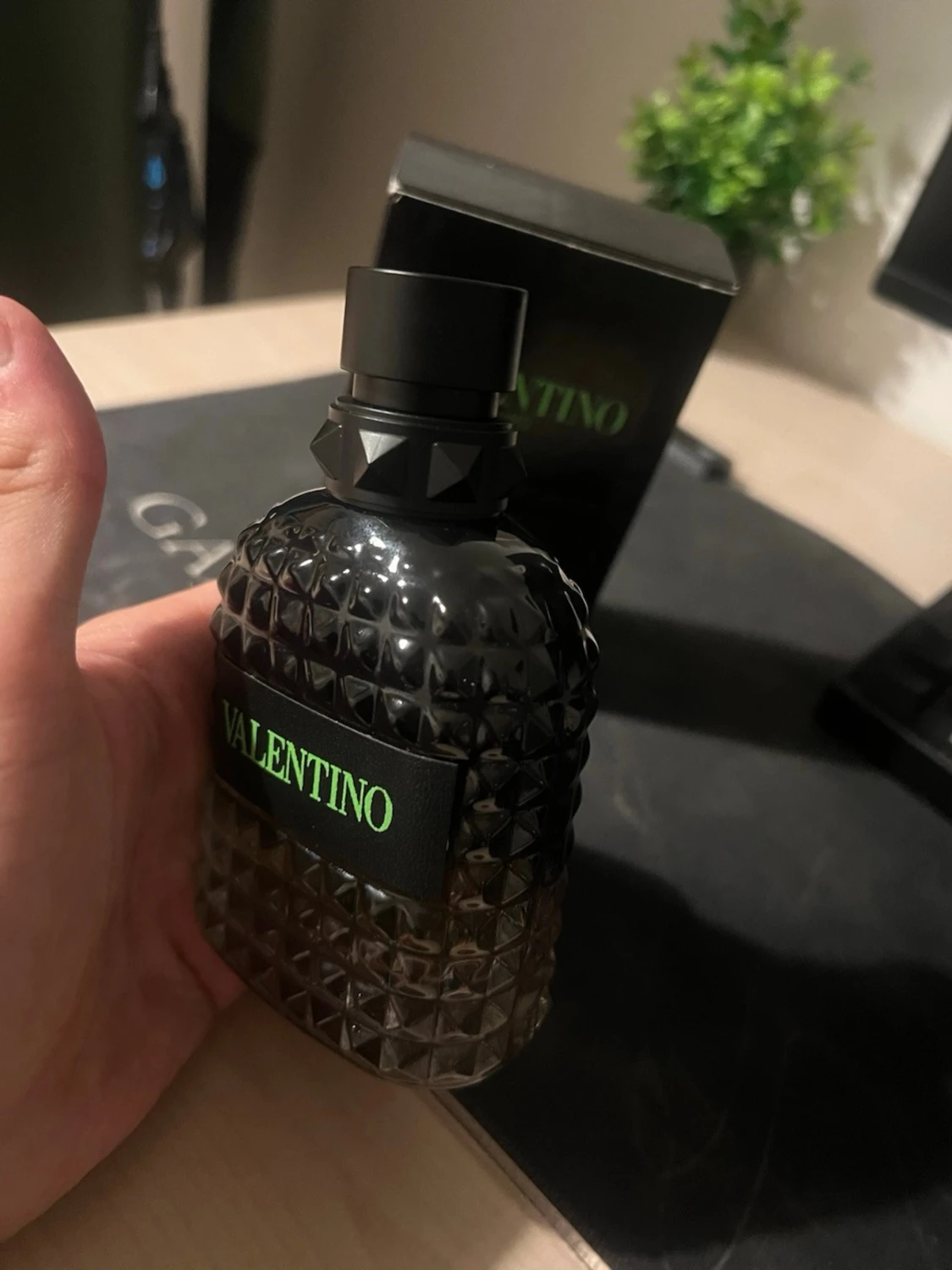 Valentino Uomo parfym svart/grön - 1
