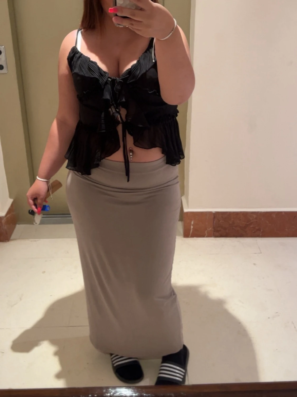 Beige långkjol i stretchigt material