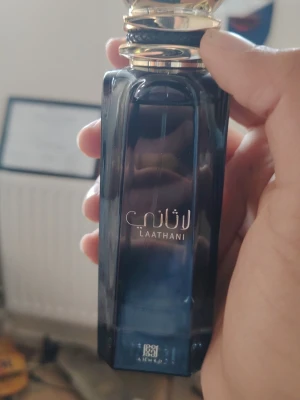 Laathani ahmed al maghribi Extrait de Parfum 80ml - Säljer en laathani från ahmed al maghribi som är nästan full