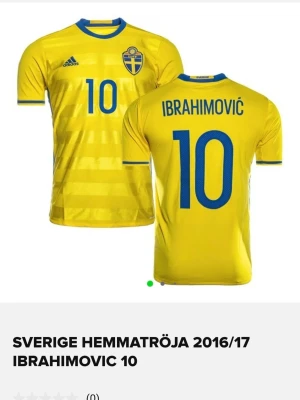 Sverige hemmatröja Ibrahimovic 10 - Säljer nu min älskade Zlatan tröja som köptes in då han skulle sluta landslaget. Tröjan köptes från Unisporstore, är en äkta tröja och är varsamt använd. Är du en Zlatan älskare vet du att du inte hittar dessa längre.