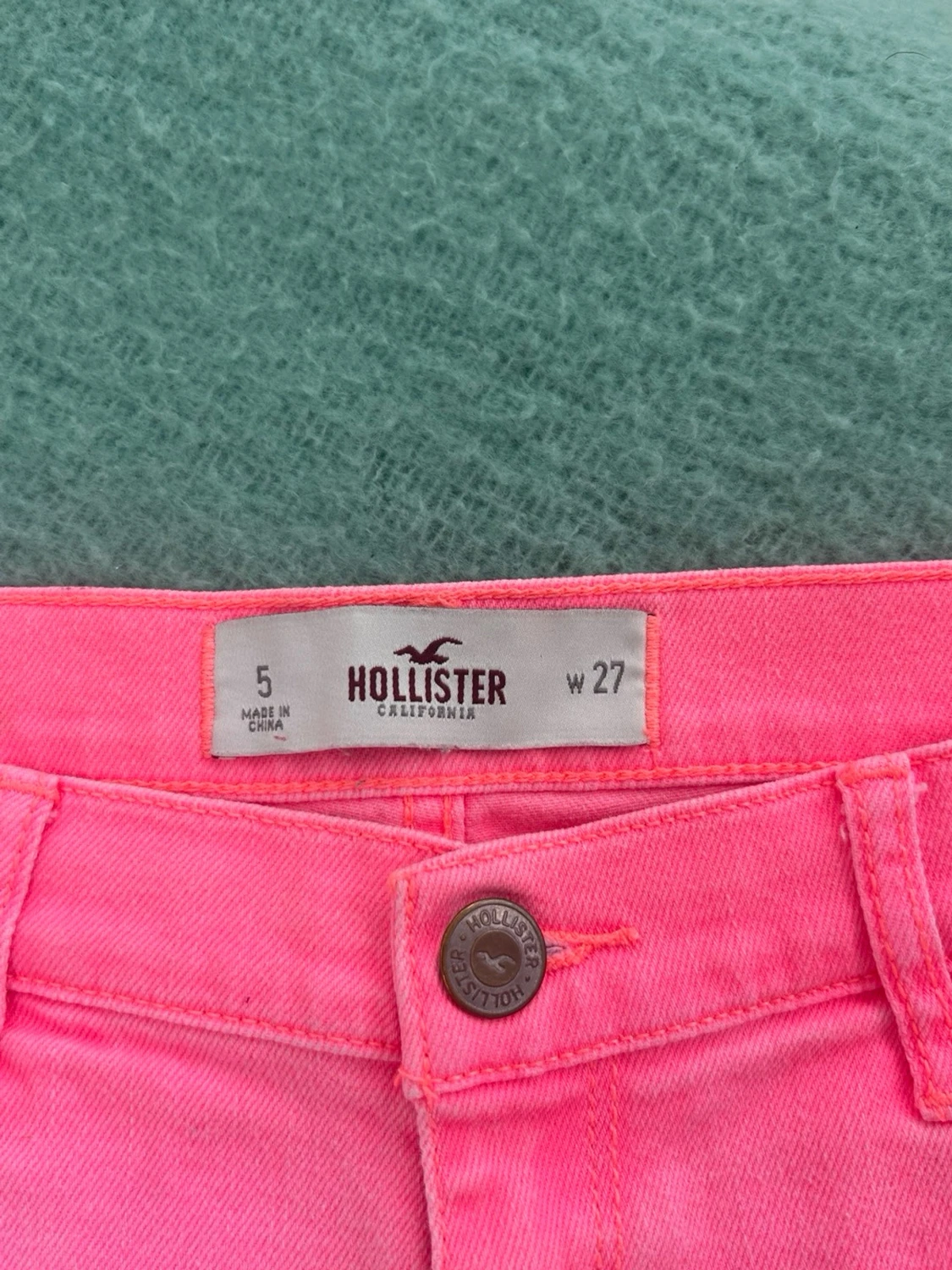 Hollister lågmidjade jeansshorts  - 3