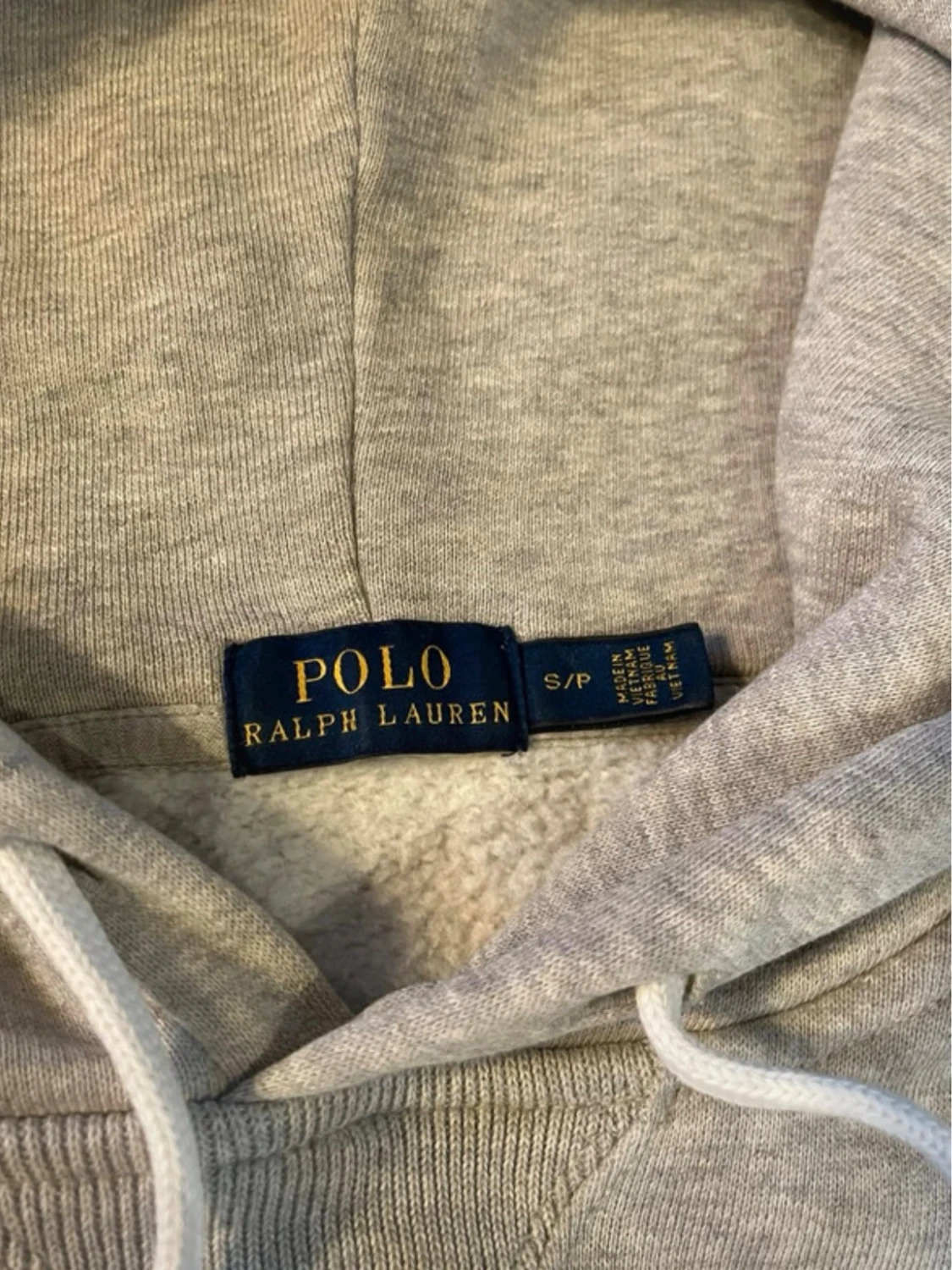 Grå hoodie från Polo Ralph Lauren - 3