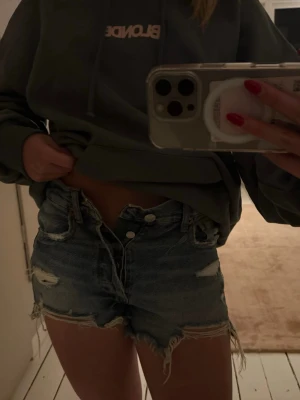 Jeans shorts - Jätte snygga jeansshorts från Zara 