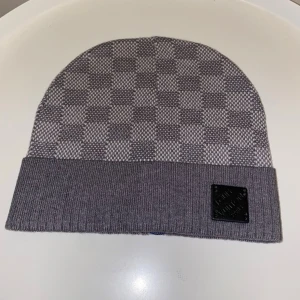 Lv mössa - Helt nytt 