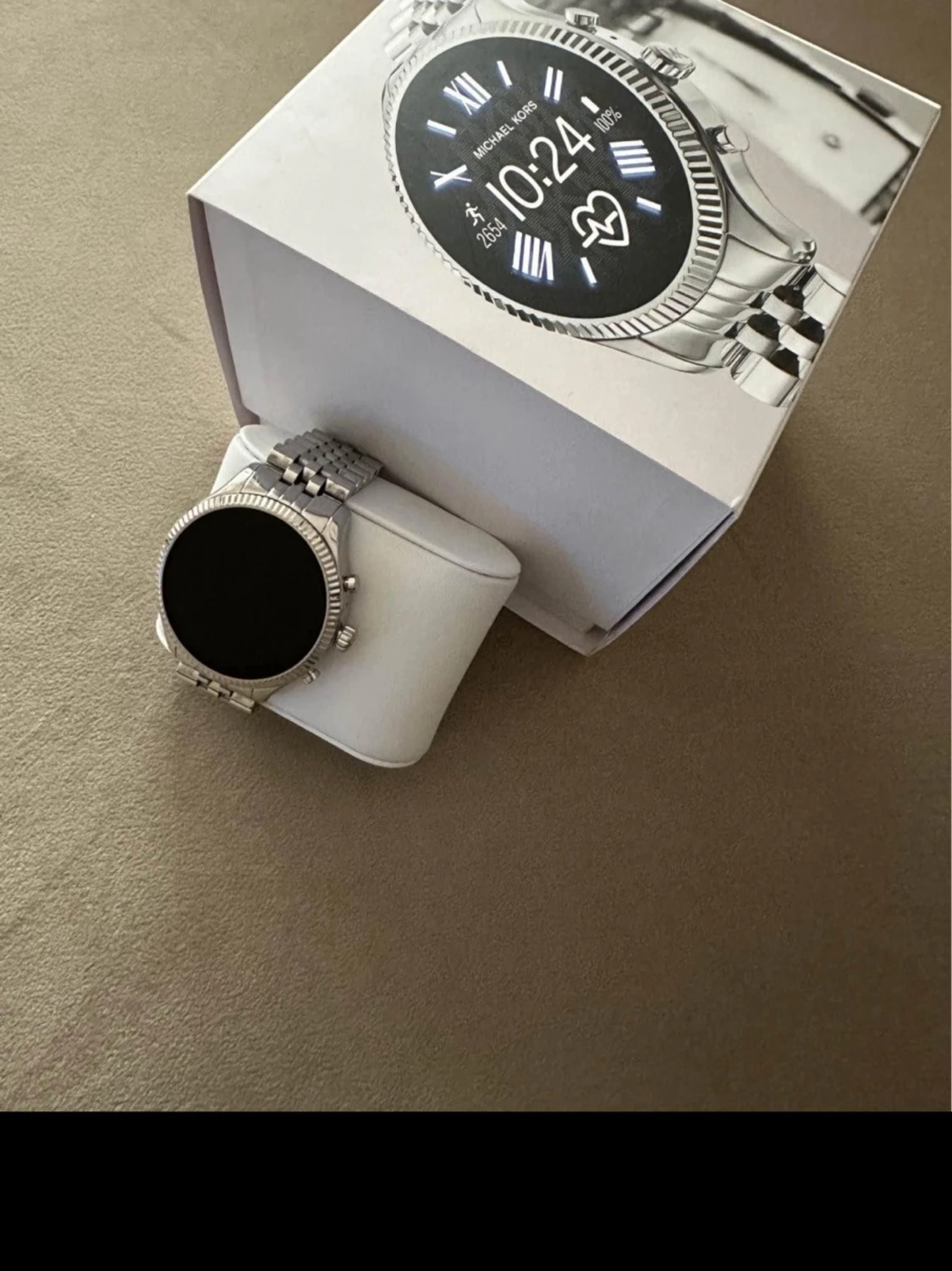 Michael Kors silverfärgad smartklocka