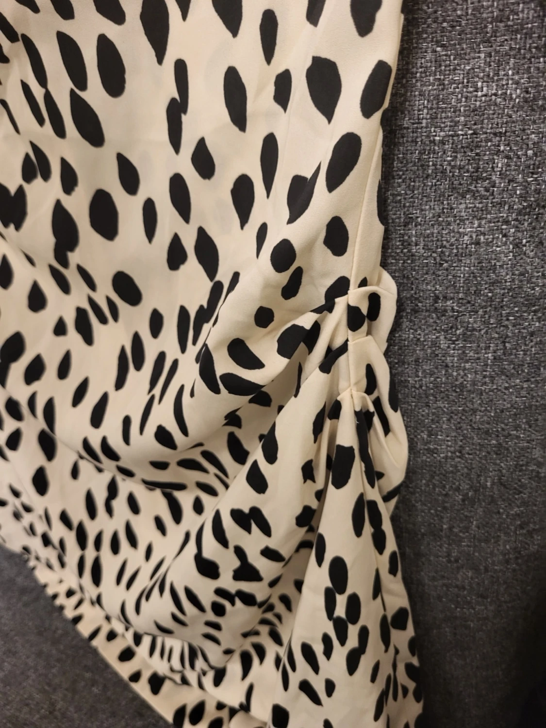 H&M svart, offwhite leopard sommar klänning, storlek XS - 5